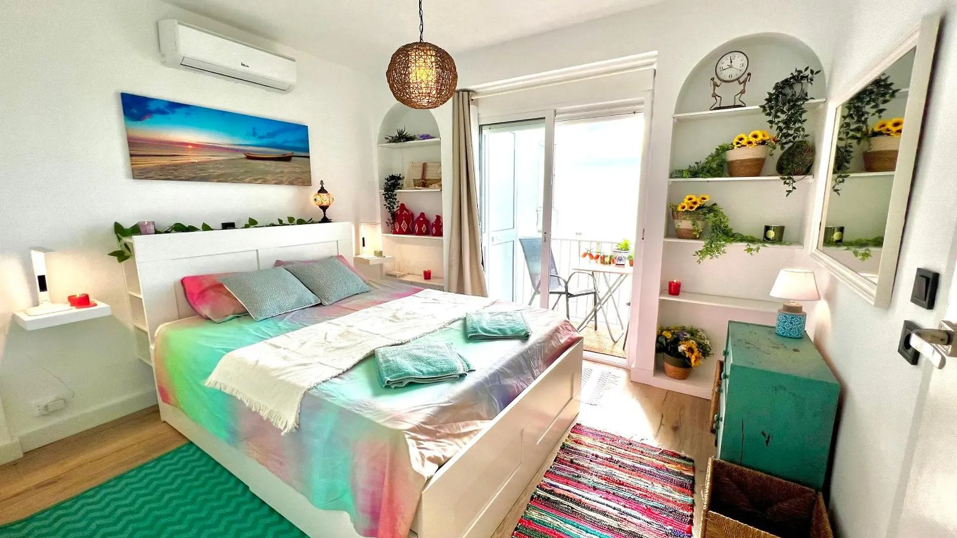 Aamazing Apartment ! On The Beach With Pool Close To Everything Mijas