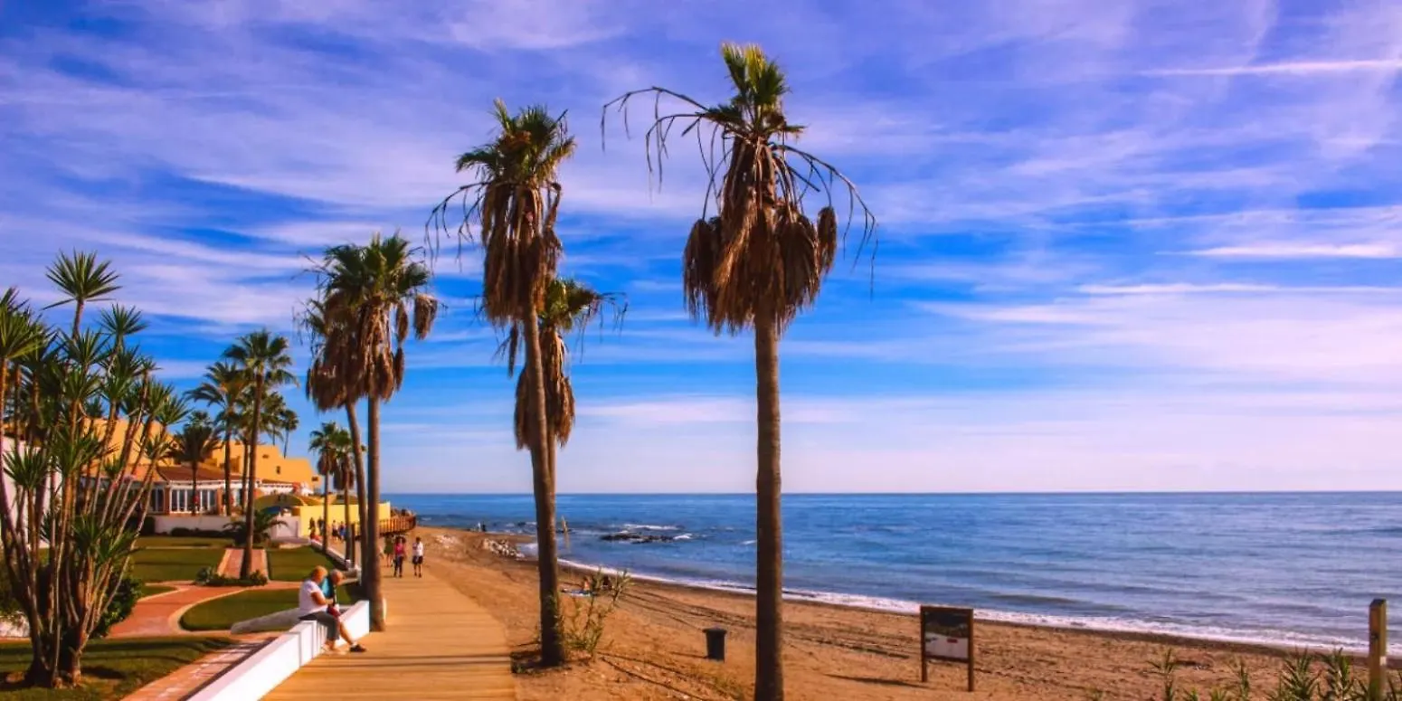 Aamazing Apartment ! On The Beach With Pool Close To Everything Mijas 0*,  Spain