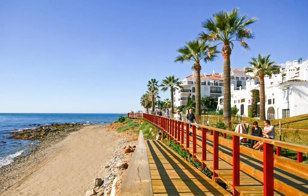 Aamazing Apartment ! On The Beach With Pool Close To Everything Mijas