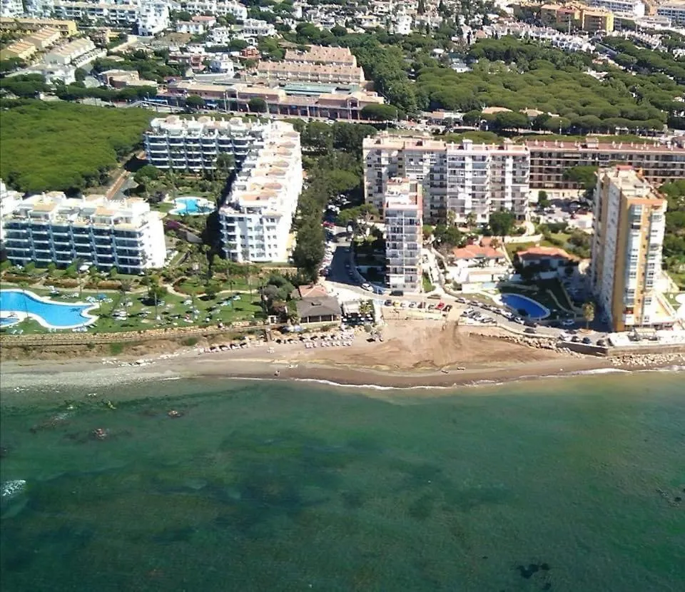 Aamazing Apartment ! On The Beach With Pool Close To Everything Mijas