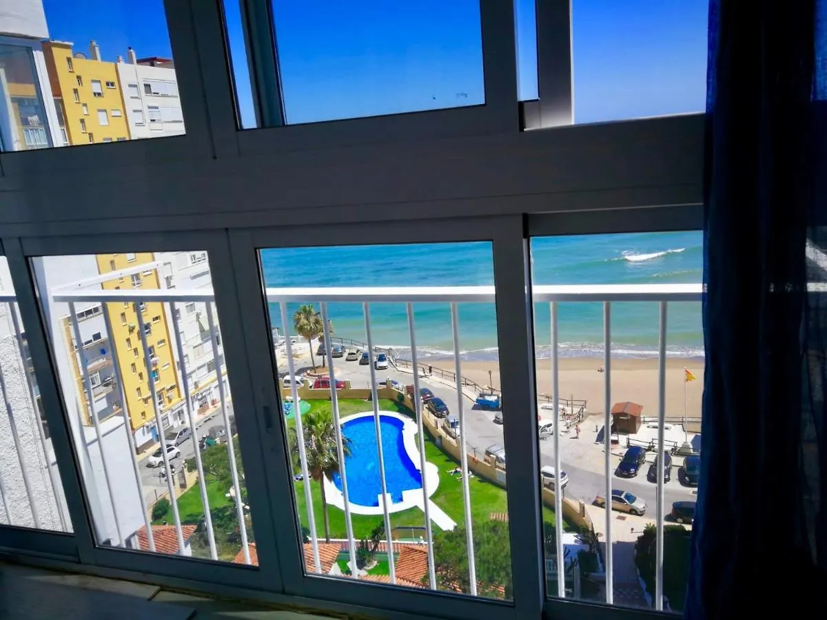 Aamazing Apartment ! On The Beach With Pool Close To Everything Mijas